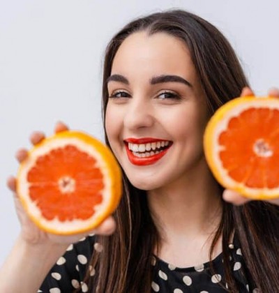 Yaşlanma Karşıtı Kremler Hakkında Merak Edilenler ve Krem Önerisi Yaşlanma Karşıtı Kremler Hakkında Merak Edilenler ve Krem Önerisi