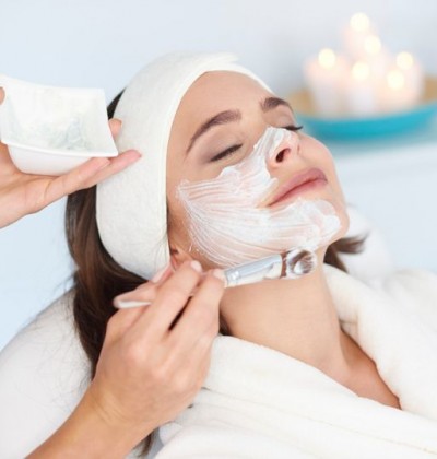 Evde Cilt Bakımı Nasıl Yapılır? En İyi Cilt Bakım Ürünleri Evde Cilt Bakımı Nasıl Yapılır? En İyi Cilt Bakım Ürünleri